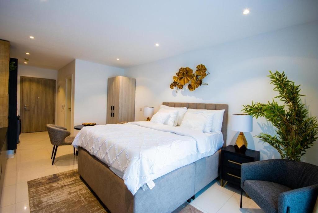 Splendid Apartments @ The Lennox Άκρα Εξωτερικό φωτογραφία